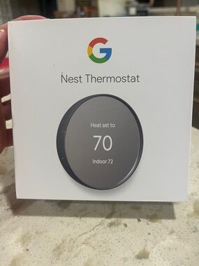 google Nest Thermostat – Charcoal Gray Finish